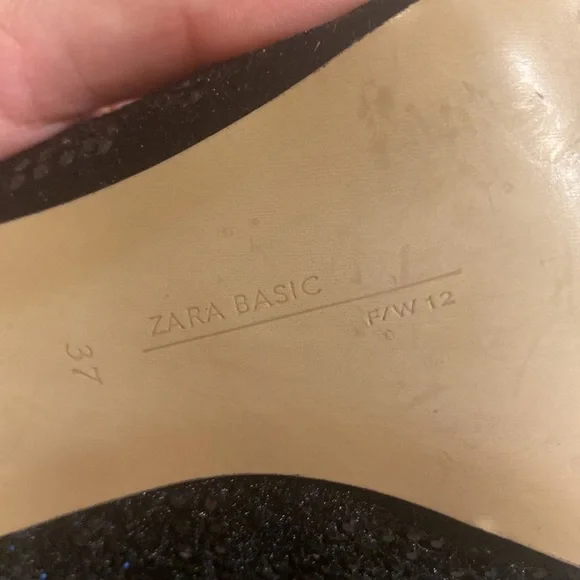 Zara Basic Black Velvet & Sparkle Pointed Toe Pumps - Picture 6 of 7